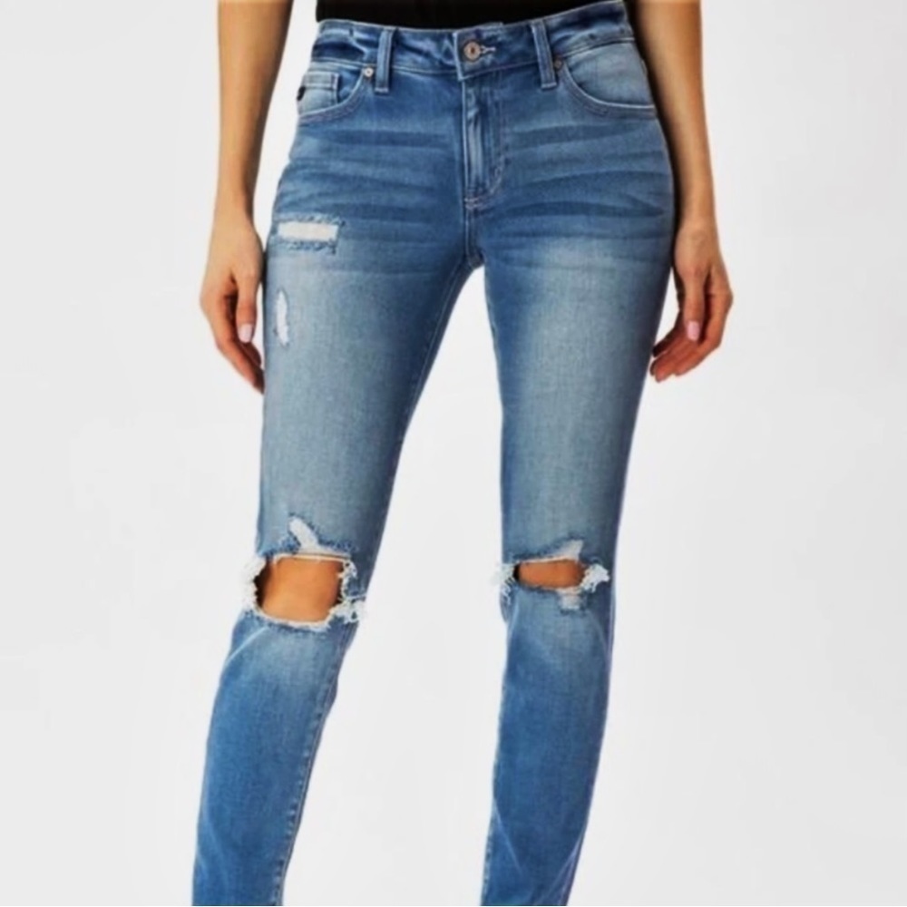 Kancan Skinny Leg Mid-Rise Destroyed Ripped Edgy Medium Wash Denim Jeans